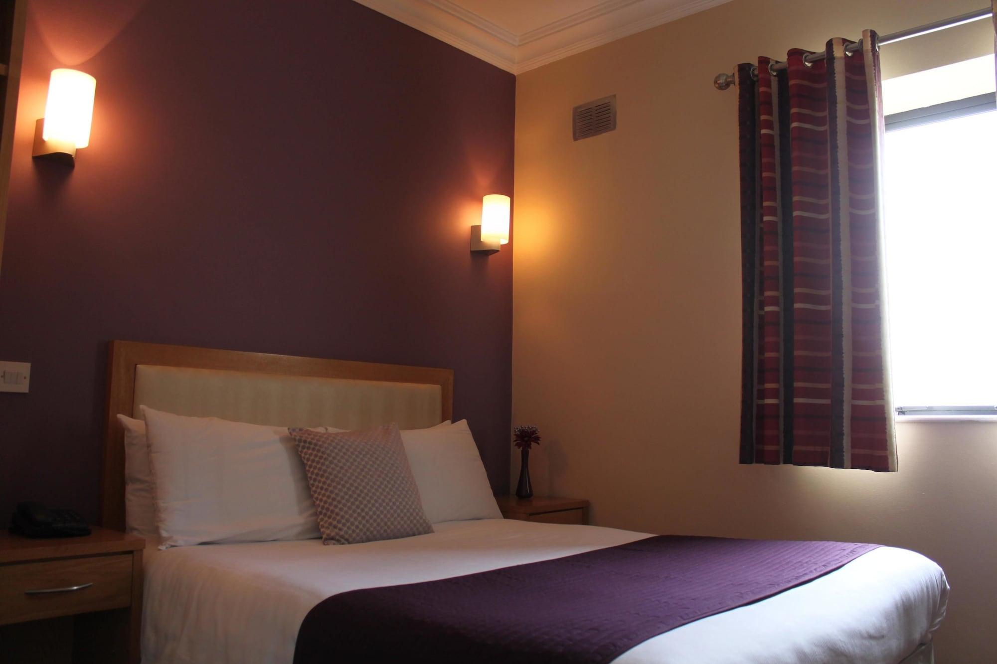 The Pier Hotel Limerick Junction Dış mekan fotoğraf