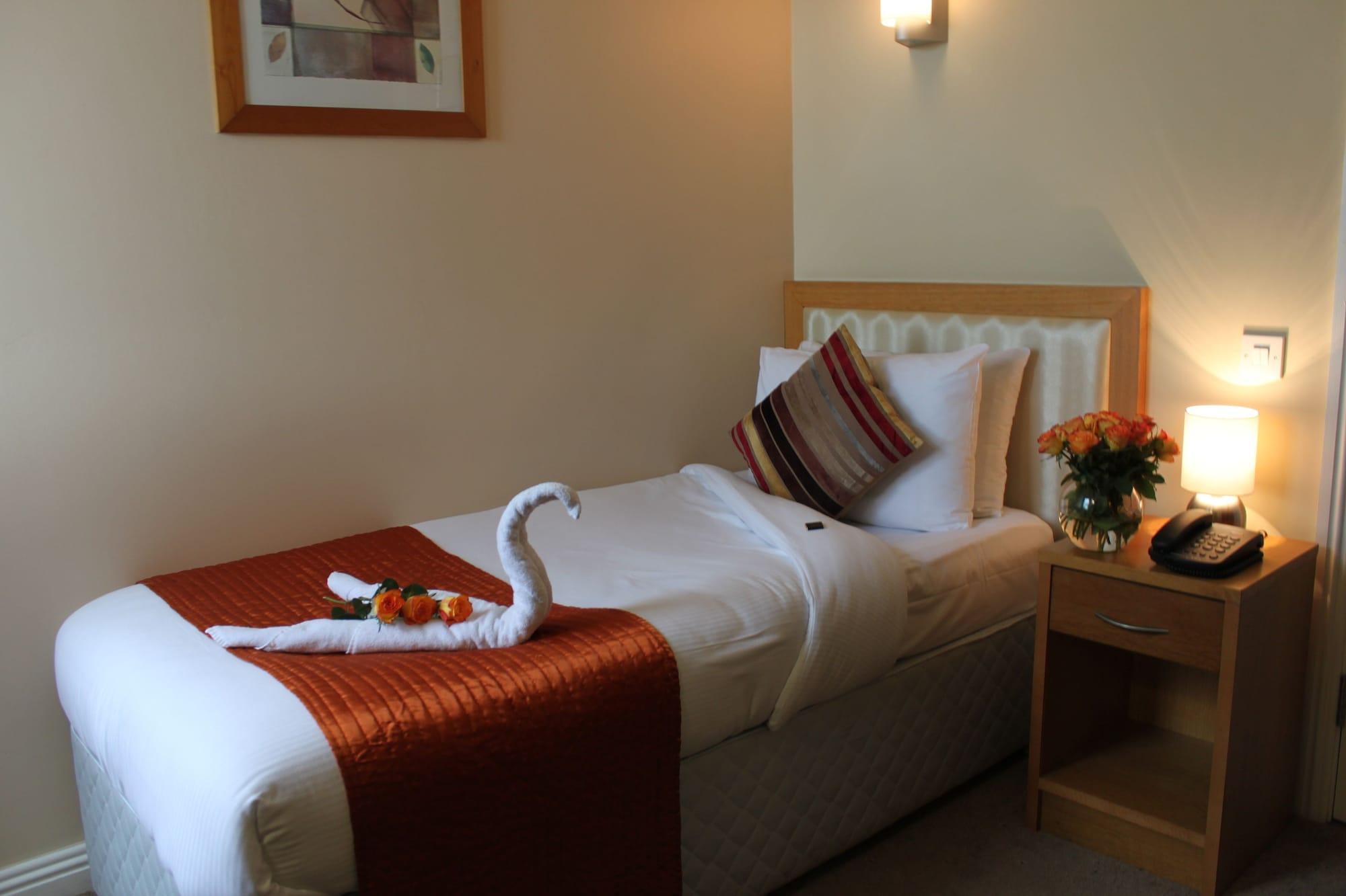 The Pier Hotel Limerick Junction Dış mekan fotoğraf
